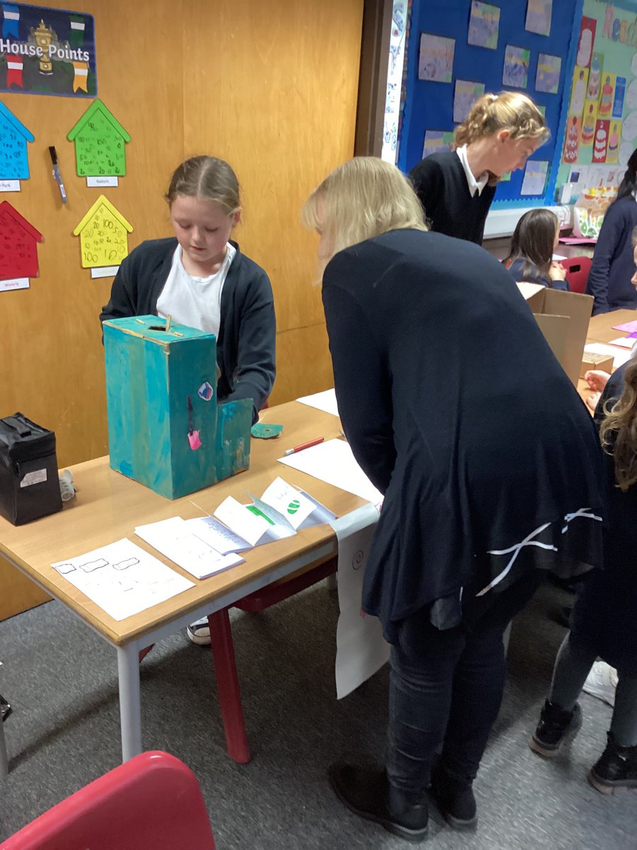 carmondean_ps's tweet photo. Thank you to everyone who came to Primary 6’s Invention Showcase this week! We really enjoyed showing off our amazing creations - we definitely have lots of budding inventors and entrepreneurs!👏😁 https://t.co/irUpJ7hmHZ
