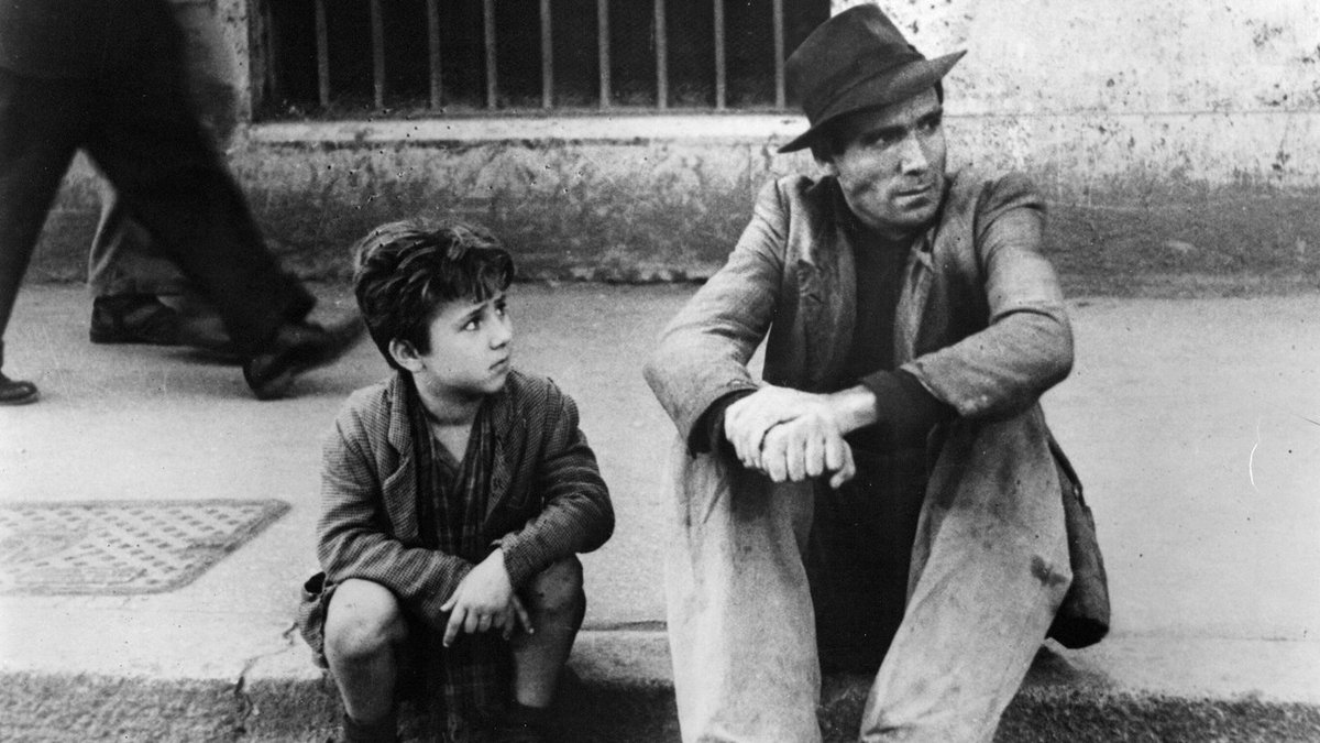 75 años de «Ladrones de bicicletas» de Vittorio De Sica, una joya del neorrealismo italiano y, por ende, del cine del siglo XX.
Está en <a href="/qubitTV/">Qubit</a>.