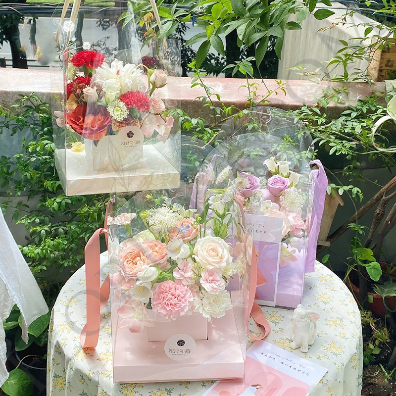TLoopid's tweet image. Kecantikan yang terlihat jelas dari setiap sisi! shope.ee/4fVqFCdSxW🌸✨ #TransparentBox #FlowerBox #PenyimpananBunga