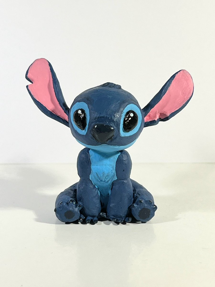 Kandyarsty's tweet photo. Figurita hecha por mi :) https://t.co/PgDRDV57rq