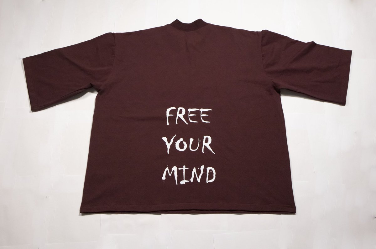 Pexa_brand's tweet image. If they don't see it right from the front, make them turn heads and look the second time...🔥
Oversized Tees :R550
#PEXA | #FreeYourMind

Oscar Pistorius| Zanele | Black Friday | Stage 6 | #RandManipulationIsTreason