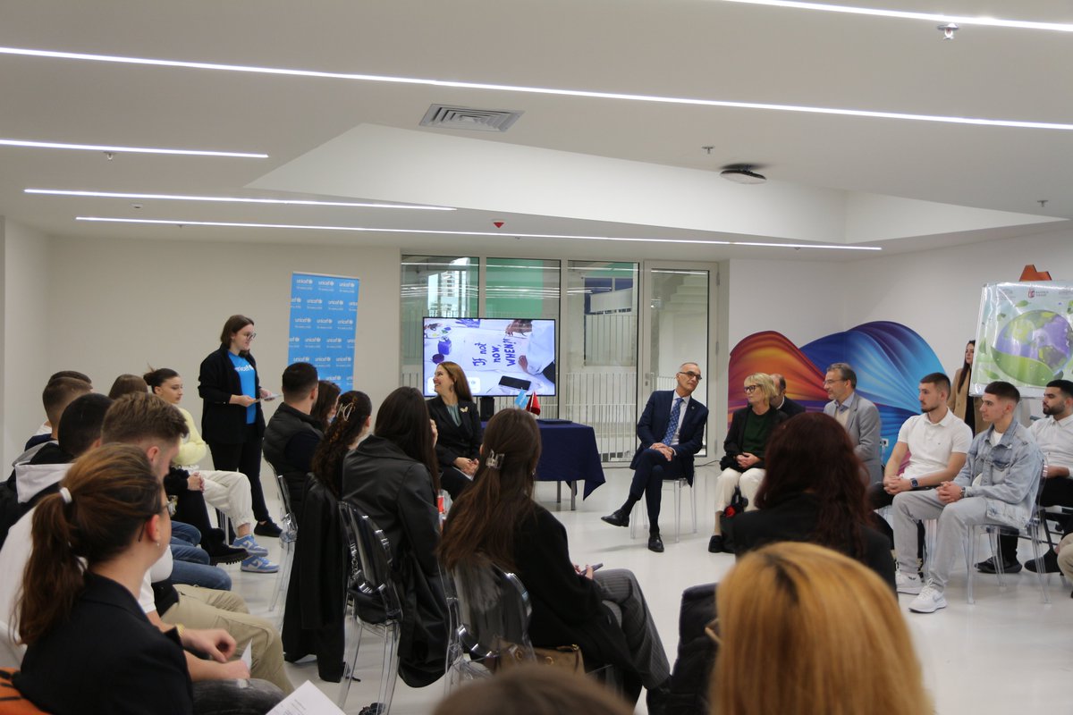 albania_unicef's tweet photo. 🌱Youth handed their written demands to the Minister of Tourism and Environment, @MirelaKumbaro.
 🇦🇱 Albania became the 41st country in the world to sign the Declaration on Children, Youth &amp; Climate Action, @Turizmimjedisi, in the presence of #UNICEFAlbania &amp; @SwedeninAL.
#COP28 https://t.co/nGWvhuEbWJ