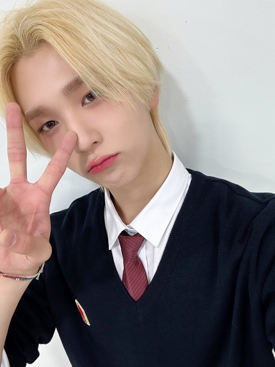 by_EPEX's tweet photo. [#백승]

학교 다녀왔습니다~😝

#EPEX #이펙스 #BAEKSEUNG #백승 #백전백승 https://t.co/VMcTmkotaO