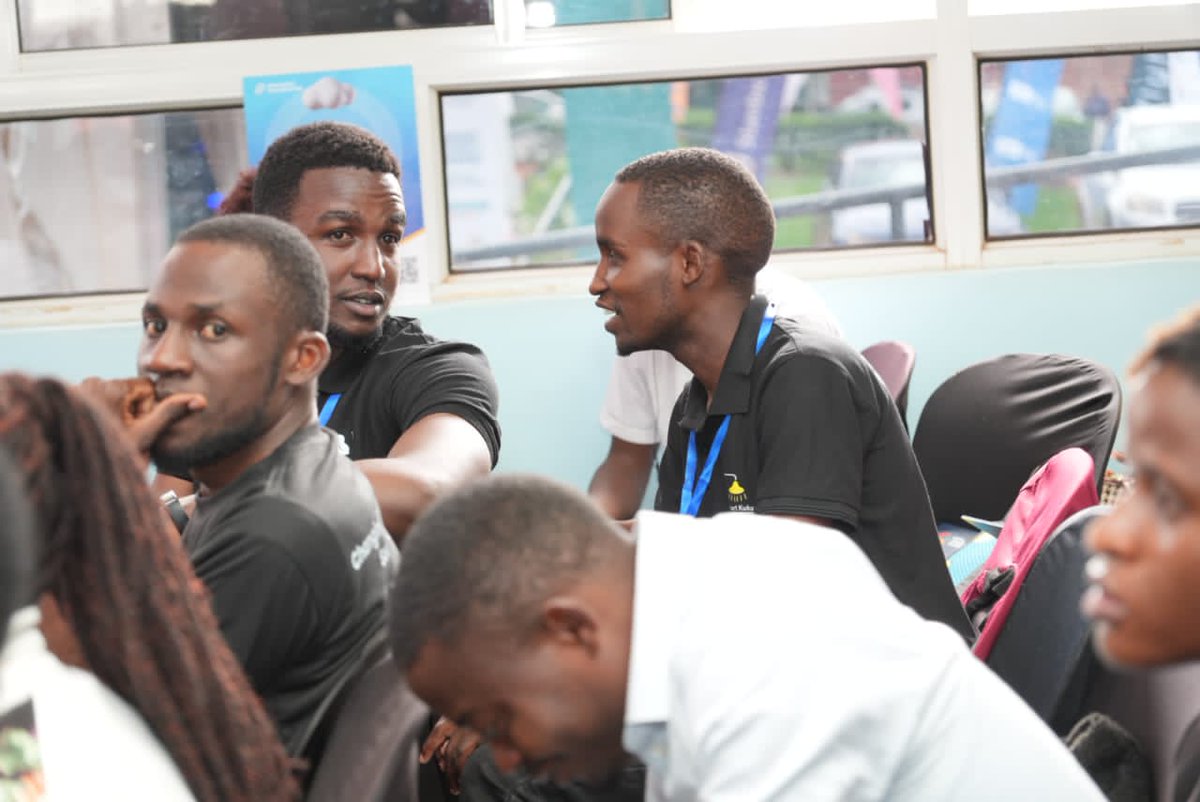 StartHubAfrica's tweet image. 😃This morning, we witnessed groundbreaking ideas at the National Inter-University Pitch event.

11 innovators from 6 universities pitched their businesses to an audience of entrepreneurs &amp;amp; judges including Esther Nafula, @mat_moebius, Laura Taminau, &amp;amp; Dorothy Namutebi.

#UIW2023