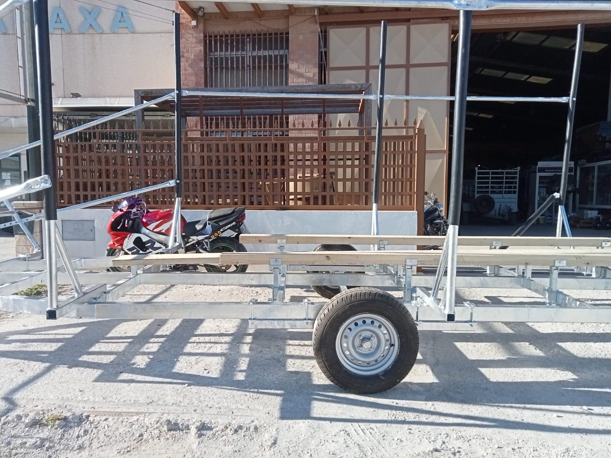 jjremolques's tweet image. Hoy tenemos el placer 😊 d realizar la entrega de 1 nuevo ✨ remolque x varada 🛥 a nuestro amigo Francisco d Rincón de la Victoria (Málaga) ☀. Ya saben, en JJ Remolques también preparamos el "descanso" de su embarcación 😉
#remolque
#barco
#varada
#varadero
#marinaseca
#malaga