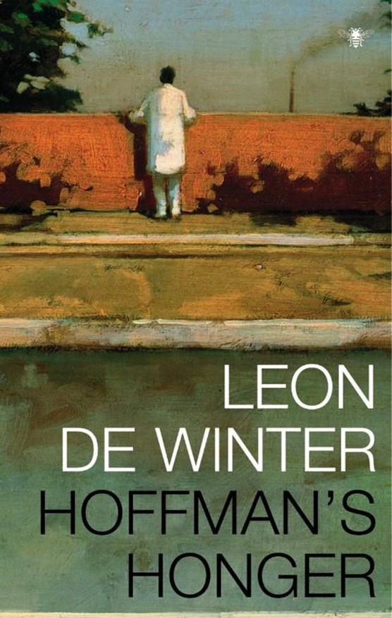 boekBroekhuis's tweet photo. Leon de Winter viert dit jaar z'n 50-jarig schrijverschap. 

In 1973 schrijft hij zijn eerste korte verhaal ‘Revolutie’, waarmee hij een schrijfwedstrijd wint.

28|11 verschijnt zijn nieuwste boek: 'Stad van de honden' (bij @OveramstelCOM). https://t.co/QshI4N3OlZ