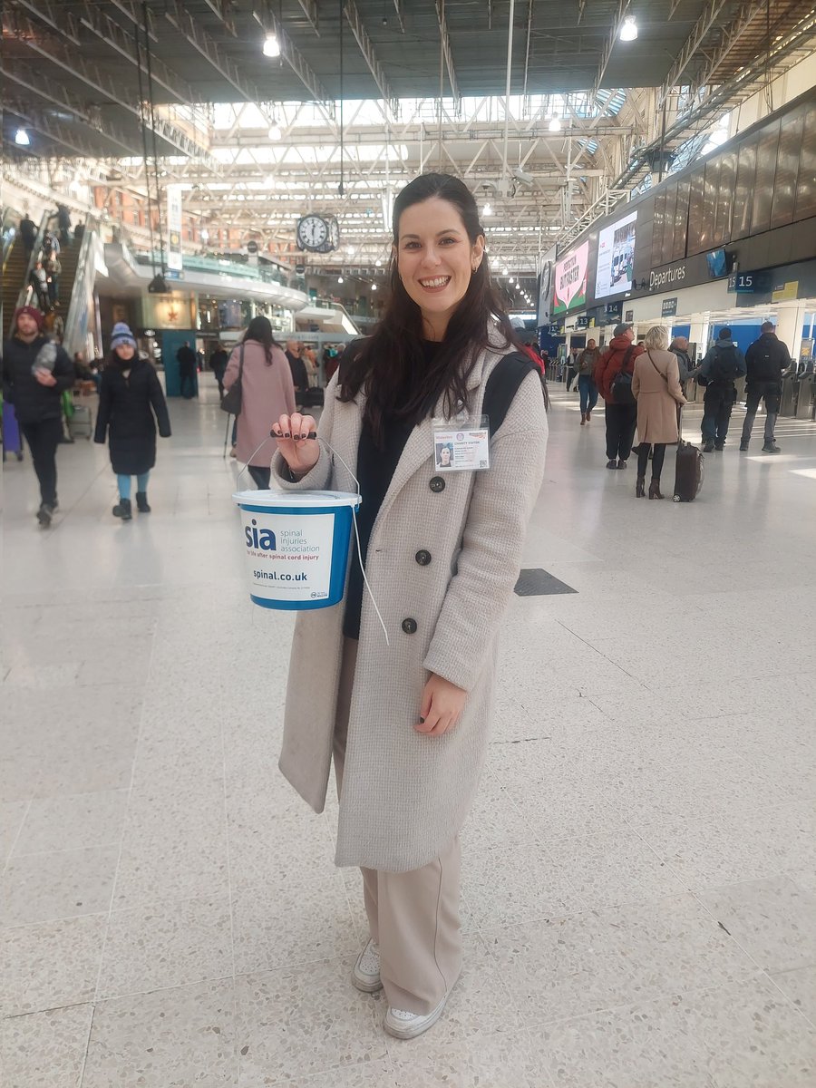 TomLaxMedNeg's tweet photo. "Any money for the @spinalinjuries association?" @evangelinebbk https://t.co/w1ZT0DHbsg