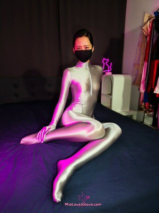 A little bit of cyberpunk style with neon light😘 @AMORESY_GM  #AMORESY #zentai #catsuit #spandex #bodysuit<a class="tags" target="_blank" title="On Twitter" href="/?out=eyJ0eXAiOiJKV1QiLCJhbGciOiJIUzUxMiJ9.eyJpYXQiOjE3MjA3Nzc5ODIsImlzcyI6InR3cG9ybnN0YXJzLmNvbSIsIm5iZiI6MTcyMDc3Nzk4MiwiZXhwIjoxNzUyMzEzOTgyLCJyZWRpcmVjdF91cmwiOiJodHRwczovL3R3aXR0ZXIuY29tL0FNT1JFU1lfR00ifQ.0YIRv1VGmLeyC6dlGxhqi3LjcYXt9AwN7-o7ksQt6-DbM8Qn8DBUAiYYLVTI2DKQUmaJaaJ_iZ1eIodI4Xxnyg">@AMORESY_GM</a><a href="/tag/amoresy"class="tags">#AMORESY</a><a href="/tag/bodysuit"class="tags"><span>#bodysuit</span></a><a href="/tag/catsuit"class="tags"><span>#catsuit</span></a><a href="/tag/spandex"class="tags"><span>#spandex</span></a><a href="/tag/zentai"class="tags"><span>#zentai</span></a>