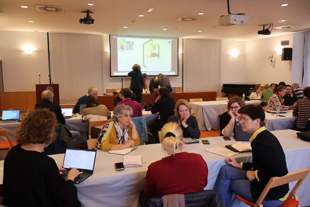 🌿The #MissionSoilWeek is over, but PREPSOIL continues its work on improving knowledge on #Soil!

The Consortium meeting in Madrid brought together all PREPSOIL partners to align on the next tasks and boost efforts in supporting the transition to #HealthySoils!