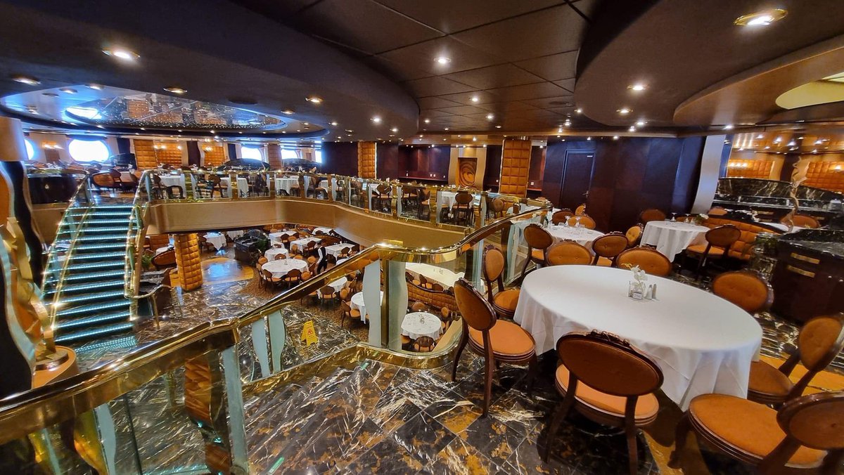 daring_travel's tweet image. We came, we saw, partied all night! Now #OHship2023  ready,  thank you  @MSCcruisesSA #MSCsplendida