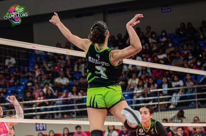 official_jhoana's tweet photo. So proud of you! 💚🫡 https://t.co/QGpwuDaTl8