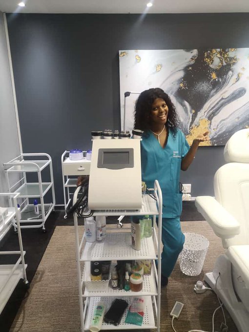 I did small adjustments and about to make big moves, watch this space Bubblybling concepts  Congratulations<a href="/tag/bubblysodela"class="tags"><span>#bubblysodela</span></a><a href="/tag/thisbodyworksforme"class="tags"><span>#thisbodyworksforme</span></a><a href="/tag/sama28"class="tags"><span>#sama28</span></a><a href="/tag/fatfreezingtreatment"class="tags"><span>#fatfreezingtreatment</span></a>