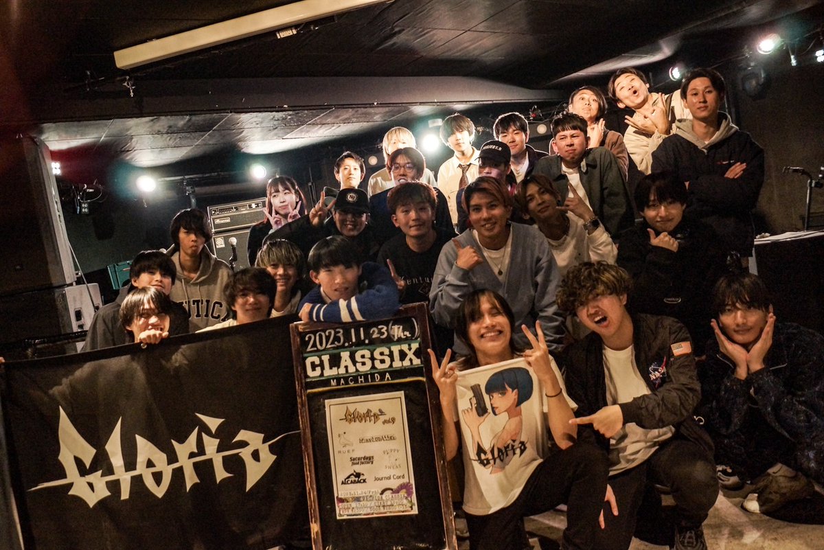 ruefband's tweet photo. Gloria vol.9 終了しました。
見てくれた人、対バンのみなさん、町田CLASSIXのスタッフさん達
皆さんありがとうございました！！ https://t.co/qzaIFWAhtV