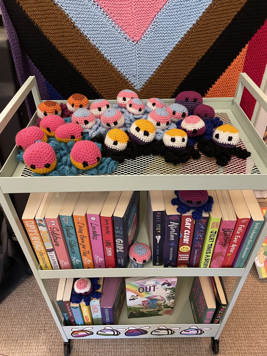 Tomorrow my new project, the LGBTQIA+ Little Free Library will be at its first event! We have a stall at @TransPrideSW in the community area and we’ll be selling pride flag crochet octopi to raise some money for books to kit out our fancy library cart! linktr.ee/lgbtlittlefree…