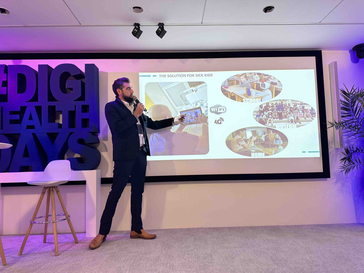 Hospital 2.0 (@ehopital) on Twitter photo #digihealthdays
<a href="/BlueFrogRobotic/">Blue Frog Robotics</a> est aujourd’hui un des acteurs majeurs de la robotique sociale en Europe, notamment suite au déploiement de plusieurs milliers de robots pour l’éducation, l’inclusion, l’assistance aux seniors et l’accueil <a href="/Hasselvander_R/">RodolpheHasselvander</a> #esante #hcsmeufr #digihealthdays
<a href="/BlueFrogRobotic/">Blue Frog Robotics</a> est aujourd’hui un des acteurs majeurs de la robotique sociale en Europe, notamment suite au déploiement de plusieurs milliers de robots pour l’éducation, l’inclusion, l’assistance aux seniors et l’accueil <a href="/Hasselvander_R/">RodolpheHasselvander</a> #esante #hcsmeufr