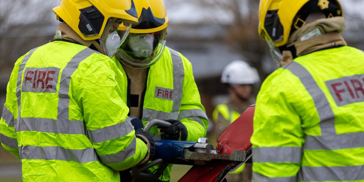 RAFBenson's tweet photo. RAF Benson simulated a road traffic accident to wrap up our road safety week.
This allows the teams involved in accident and emergency response, to perform their roles in a realistic environment.
Images: ยฉ Crown copyright
#RAFBenson https://t.co/qzNAh93Zvm