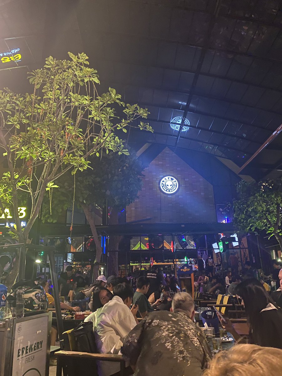 uptome_n's tweet photo. ร้านที่2 #area39 https://t.co/ZOcccA1RUj