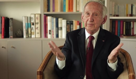 marin_eben's tweet photo. Pourquoi on aime Jean Tulard, le grand maître des études napoléoniennes, en 3 phrases :

"Bonaparte n’a eu à l’époque qu’une pauvre relation avec une prostituée. Disons qu’il n’est pas submergé par l’expérience." (1/2) https://t.co/D6xDvXgC4J