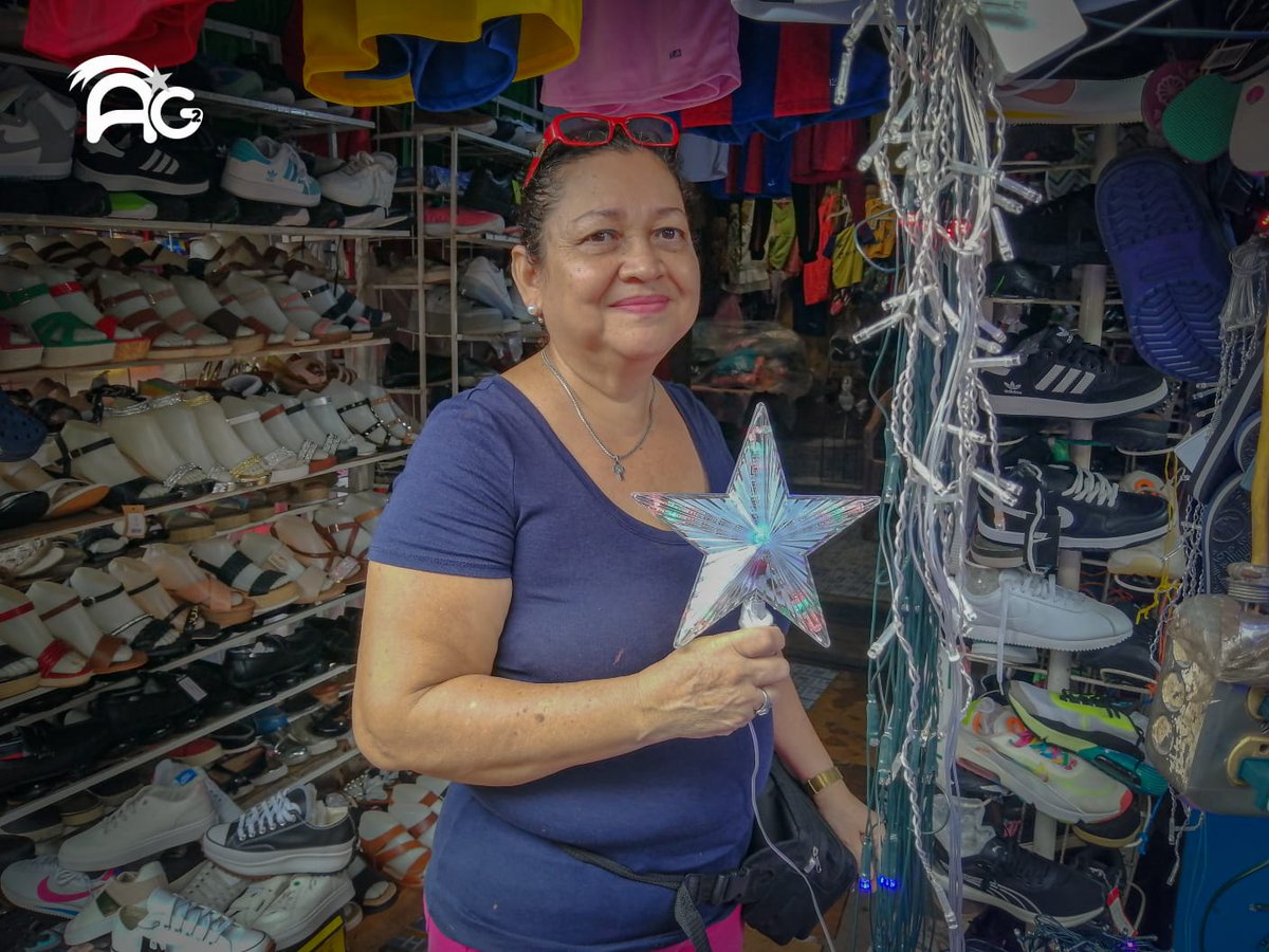 Comerciantes y tiendas del mercado municipal de Granada activados con una gran cantidad de ofertas y descuentos en una variedad de productos alusivos a las festividades navideñas y las Purísimas.

#PuebloVictorioso 
 #NicaraguaTriunfa 🎅🎄🥳🇳🇮🔴⚫️
<a href="/InturNicaragua/">Instituto Nicaragüense de Turismo</a> 
<a href="/Politicanica_/">Soy Humana 😎 Mayte Silva 💓</a>