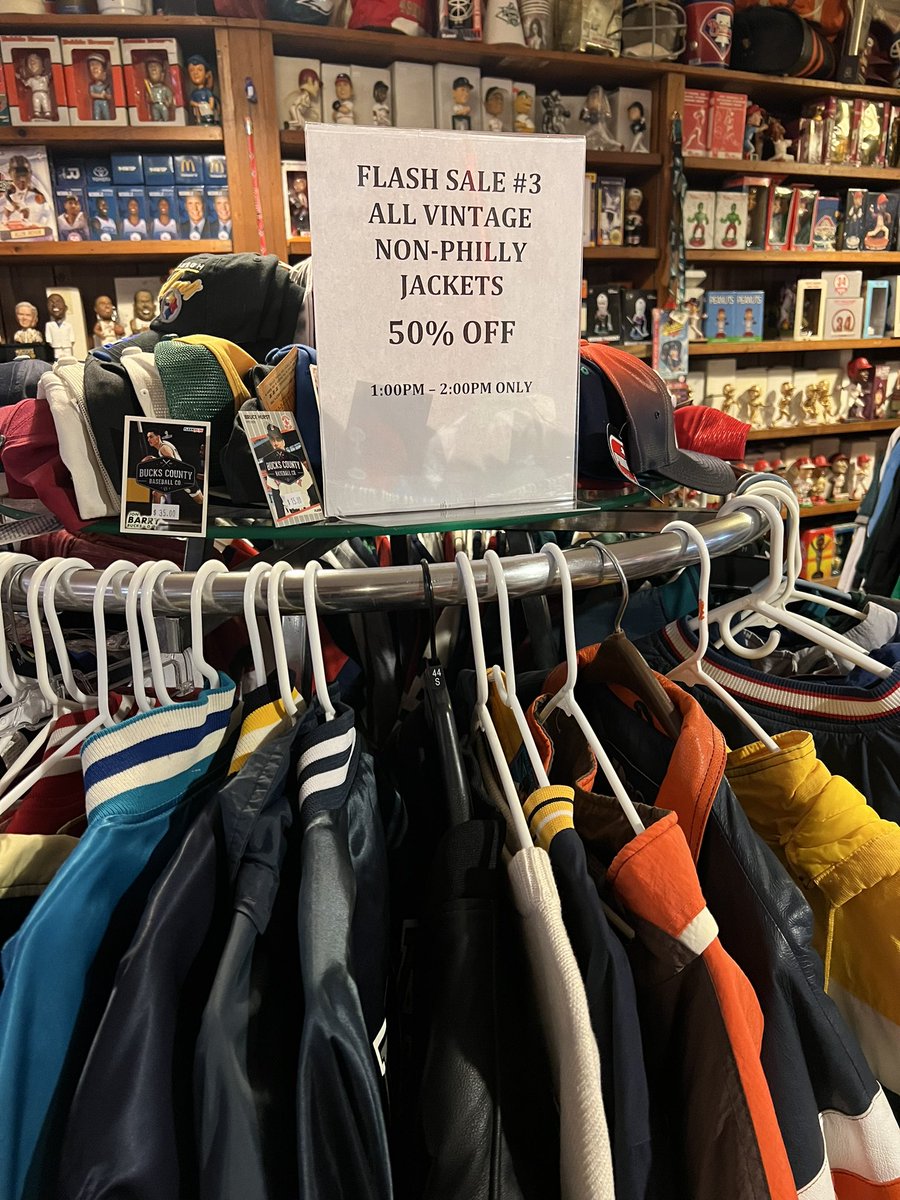 BCBaseballCo's tweet photo. #blackfriday Flash Sale #3 ⚡️

50% OFF all Non-Philly Jackets from 1:00pm - 2:00pm 🔥 https://t.co/zpUyKJ3Lgh