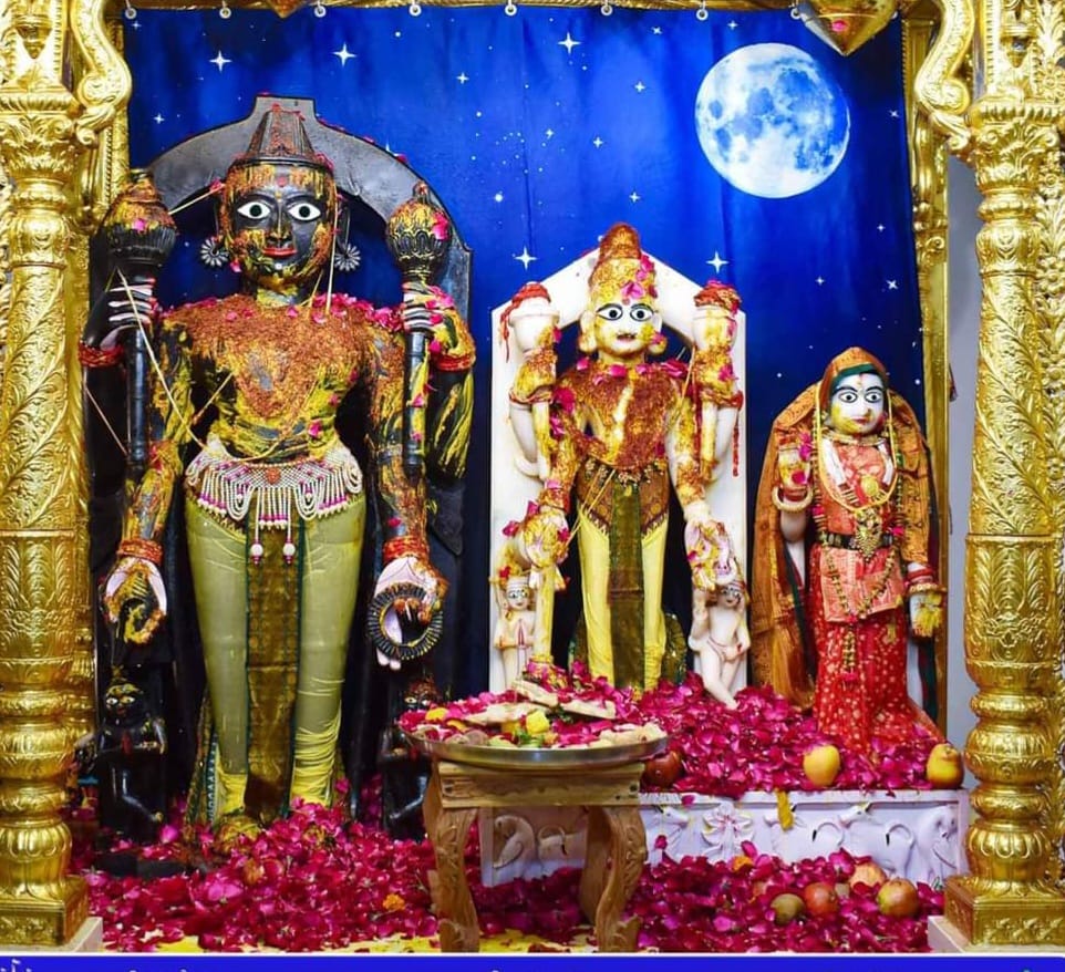 Swaminarayan Vadtal Gadi (SVG) tweet media