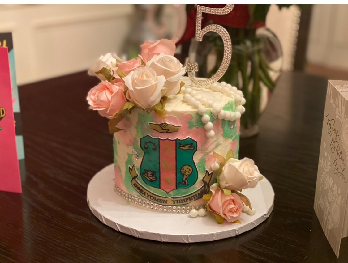 DentTarnisha's tweet image. It’s my AKAversary!!! I will always be a Beta Pi Girl!!! Cheers to 27 years!!!#BetaPi#Fall96#AlwaysFirst