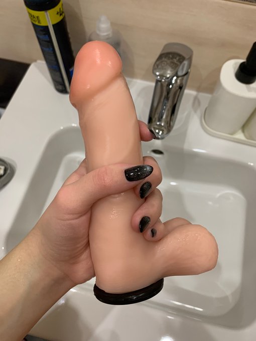 My new friend 🥰🥰🥰 https://t.co/DbHMn6ZGYo #vibrator #sextoys #нюдсчетверг #нюдсочетверг #nudethursday<a href="/tag/vibrator"class="tags">#vibrator</a><a href="/tag/%D0%BD%D1%8E"class="tags"><span>#ню</span></a><a href="/tag/sextoys"class="tags"><span>#sextoys</span></a><a href="/tag/nu"class="tags"><span>#nu</span></a><a href="/tag/%D0%BD%D1%8E%D0%B4%D1%81%D0%BE%D1%87%D0%B5%D1%82%D0%B2%D0%B5%D1%80%D0%B3"class="tags"><span>#нюдсочетверг</span></a><a href="/tag/%D0%BD%D1%8E%D0%B4%D1%81"class="tags"><span>#нюдс</span></a><a href="/tag/%D0%BD%D1%8E%D0%B4%D1%81%D0%BE%D0%BA%D0%B0%D0%B6%D0%B4%D1%8B%D0%B9%D0%B4%D0%B5%D0%BD%D1%8C"class="tags"><span>#нюдсокаждыйдень</span></a>