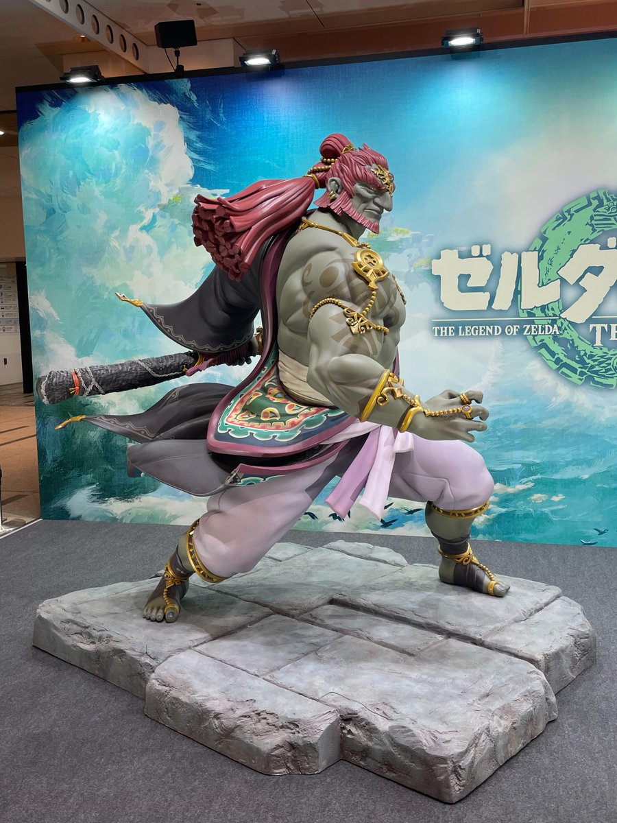 NintendoUK's tweet photo. Have a look at the Ganondorf statue recently revealed for the first time at Lion Square in Fukuoka, Japan! #Zelda #TearsOfTheKingdom https://t.co/gtsrdQsLoc