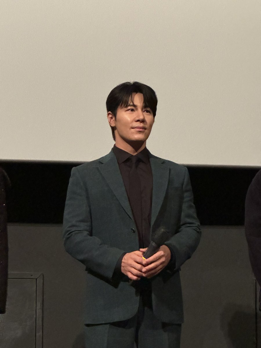 오랜만에 봐서 그런지 더 잘생겼던..ㅠㅠㅠ 잔망스럽다 귀엽다 이구영ㅠㅠㅠㅠㅠㅠ❤️