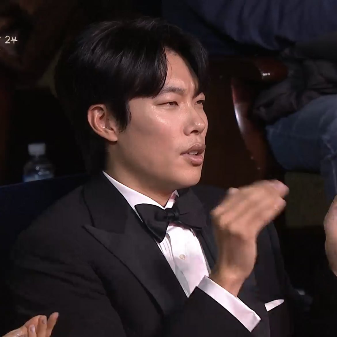 F_tBLzDa8AA7Df6?format=jpg&name=medium