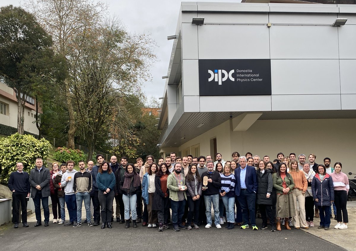 DIPCehu's tweet image. Radio San Sebastian irratiaren Ikerketa Bikaintasun Saria jasotzeak ilusioz bete eta jarraitzera bultzatzen gaitu 👏🏻👏🏻👏🏻

Zorionak 2023ko edizioko saritu guztiei!
+info: lnkd.in/dh-gTMrQ

@RadioSnSn #premiosradiosansebastianexcelencia