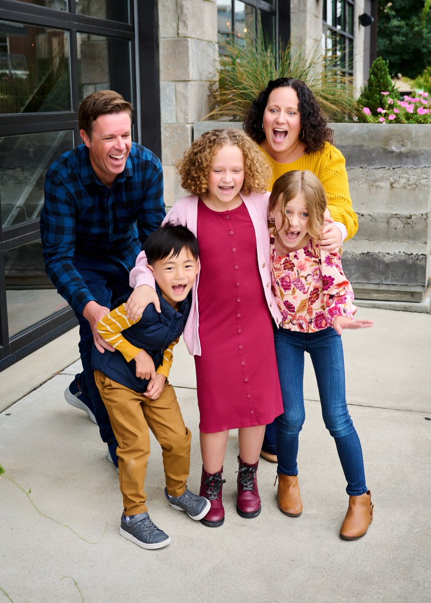 fishersagent's tweet photo. We know you're probably not thinking of insurance on Black Friday, but don't let another day sneak by without having proper life insurance in force. We offer great options for the entire family. Even kids benefit from securing coverage and future insurability while they're young! https://t.co/XdAwKu9aia