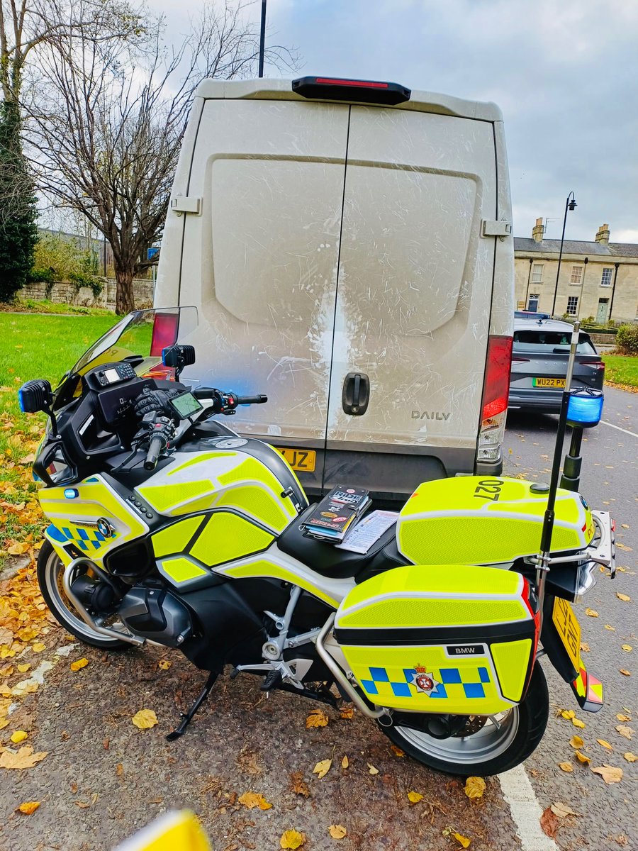#RPU with the van stopped in Trowbridge after the driver was seen chatting on the phone with no seatbelt on… the marked bike is rather hard to spot but it might be easier if the eyes are on the road not the phone. #fatal5 #RoadSafetyWeek