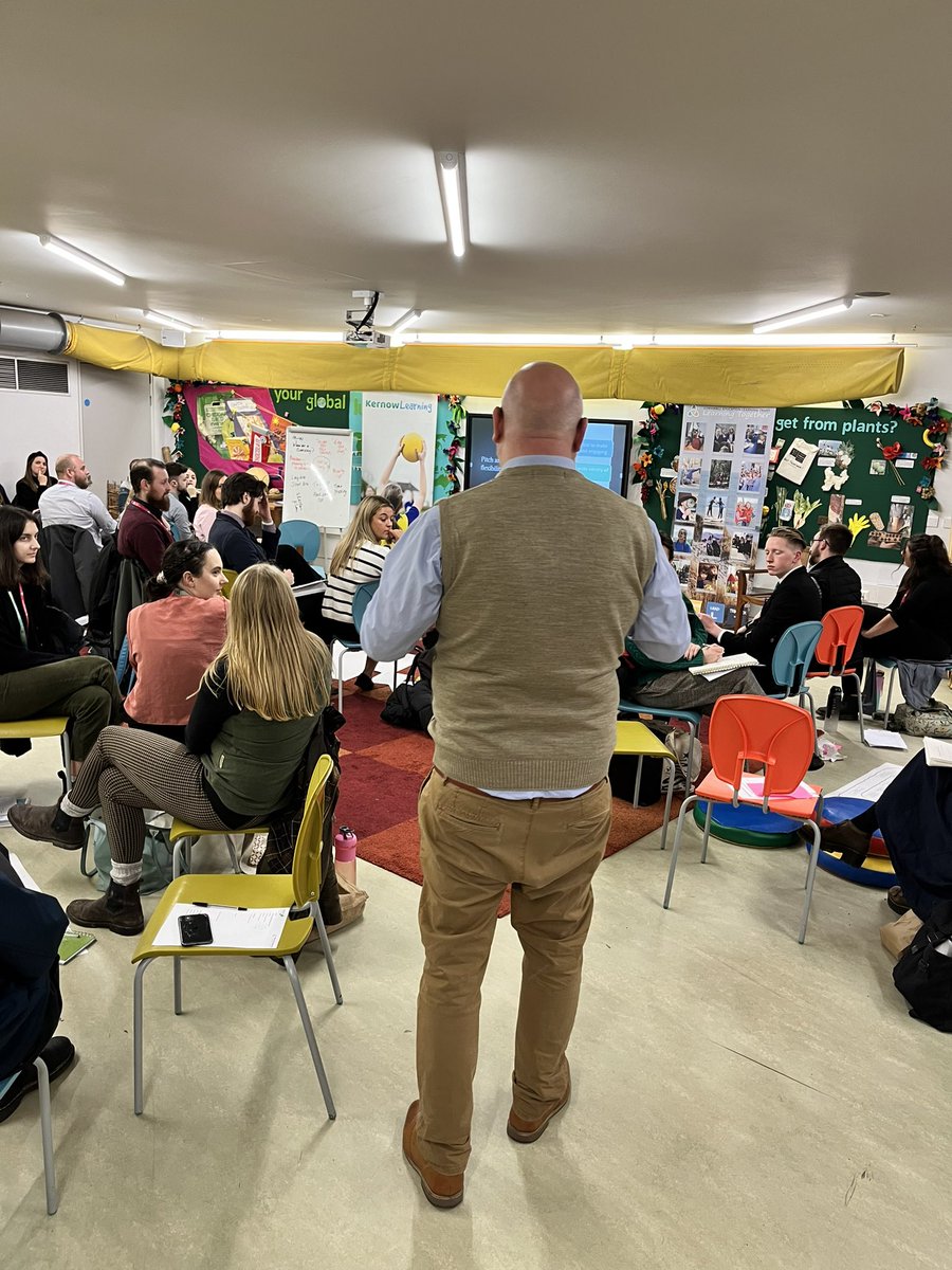 A special thank you to @DrPTM3 for leading a particularly interesting and interactive session at the Annual ECT Conference yesterday. 

The session provided ECTs with tools and strategies to improve communication in lessons, whilst protecting their voices.

#LearningTogether