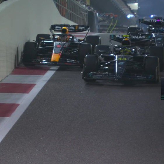 FER44Rl's tweet photo. Genuine question, what’s wrong with Verstappen? It’s only free practice there’s absolutely no need for this. FIA and F1 are truly the enablers for this kind of behaviour. https://t.co/hhDnmMDTvA