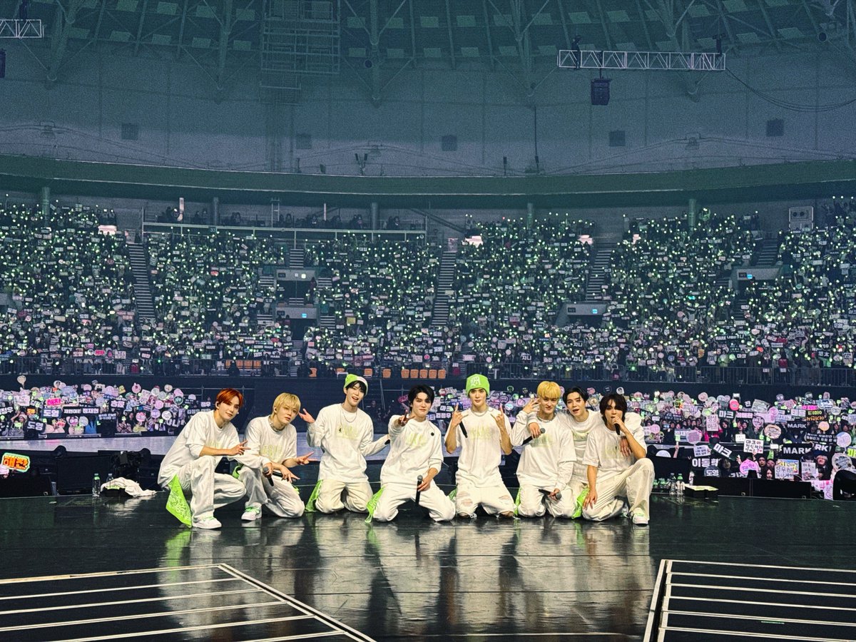 NCTsmtown_127's tweet photo. NEO CITY : SEOUL - THE UNITY
✨💛DAY 4💛✨

#NCT127 #NEOCITY
#NEOCITY_THE_UNITY
#NCT127_NEOCITY_THE_UNITY https://t.co/FYwq34pdux