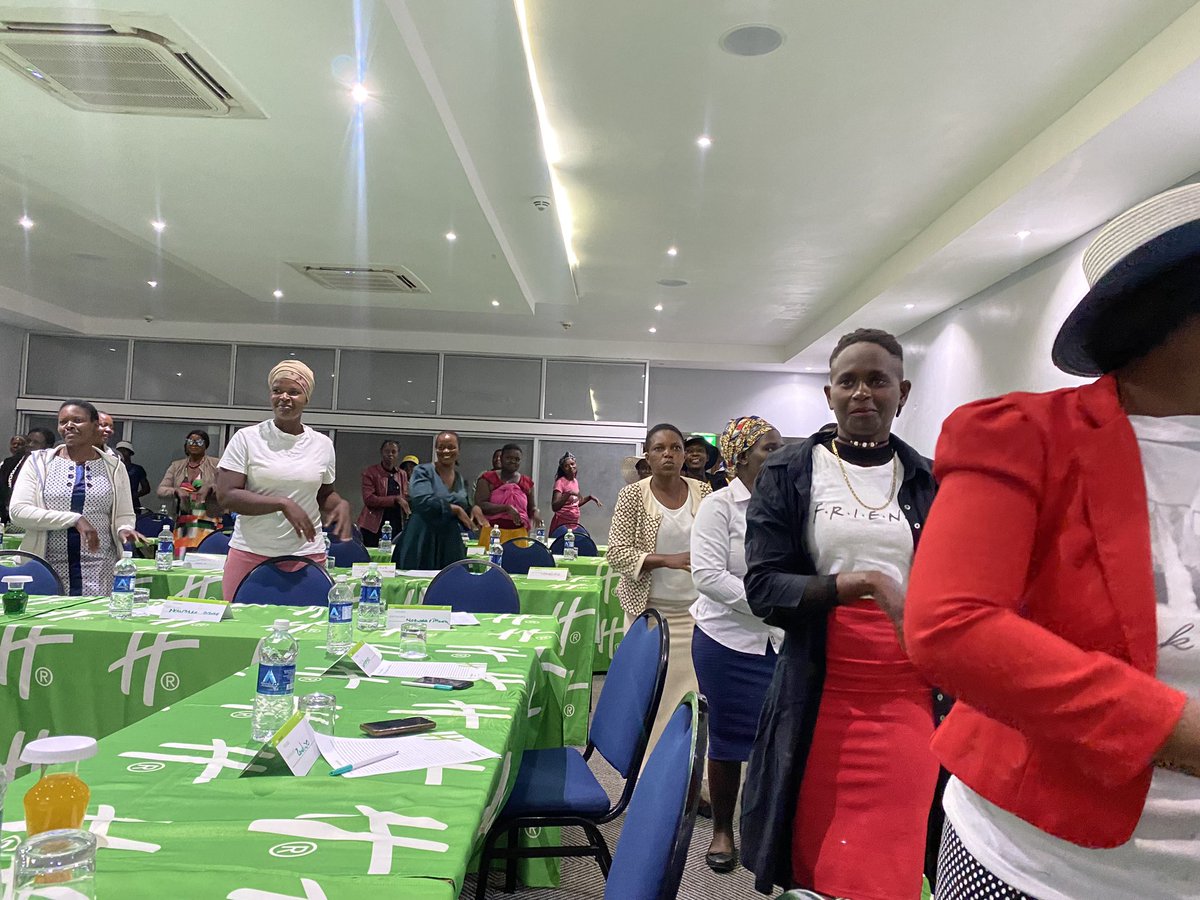 EmthonjeniWomen's tweet photo. Empowering women in Bulawayo! Today's Peer-to-Peer Review Meeting at Holiday Inn brought together 45 women from uMzingwane and Insiza. Discussions centered on enhancing women's leadership capacity, sharing best practices, and addressing project challenges. #WomenLeaders https://t.co/8j5GiaIg4x