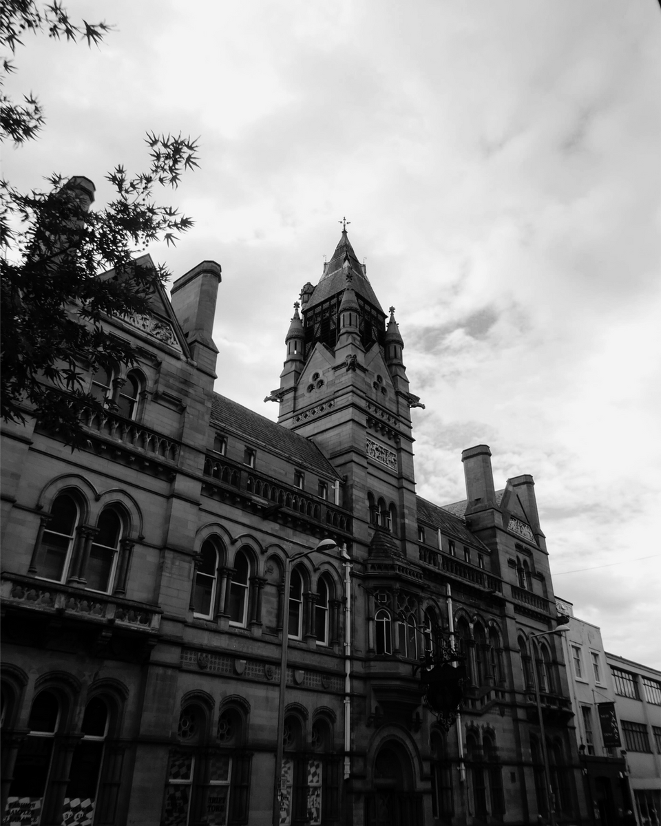 jonathanphills's tweet photo. Nottingham 🖤

#nottingham #blackandwhite #architecture #trainee #counsellor #counsellingstudent #psychotherapist #therapist #psychologystudent #TherapistTwitter https://t.co/Qc4uT0Akwc
