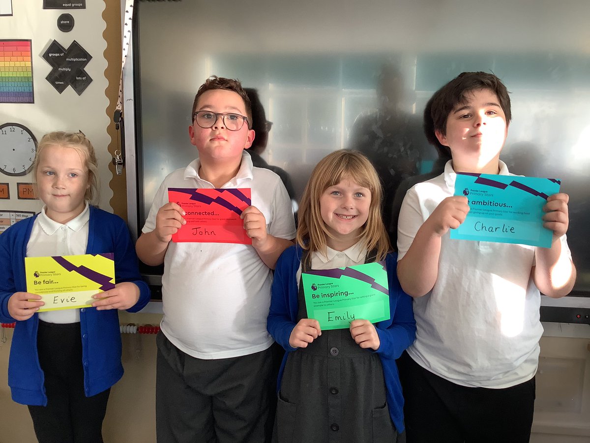 Year 4 love our Friday afternoon sessions with <a href="/CountyCommunity/">County In The Community</a> ⚽️✨