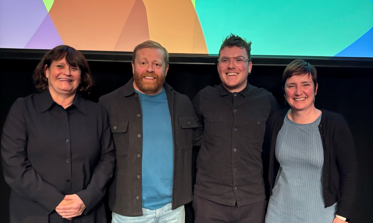 The Edinburgh Health and Social Care Partnership (@edinburghhscp) on Twitter photo We had a great time at the launch of our Keeping Edinburgh podcast last night. We heard from some of the podcast guests, including Heather Yang from <a href="/VolunteerEdi/">Volunteer Edinburgh</a>, Biddy Kelly from <a href="/FreshStartWeb/">Fresh Start</a> and Alan Gray from <a href="/HealthAllRound/">Health All Round</a>!👏 Check out the podcast: podfollow.com/keepingedinbur… We had a great time at the launch of our Keeping Edinburgh podcast last night. We heard from some of the podcast guests, including Heather Yang from <a href="/VolunteerEdi/">Volunteer Edinburgh</a>, Biddy Kelly from <a href="/FreshStartWeb/">Fresh Start</a> and Alan Gray from <a href="/HealthAllRound/">Health All Round</a>!👏 Check out the podcast: podfollow.com/keepingedinbur…