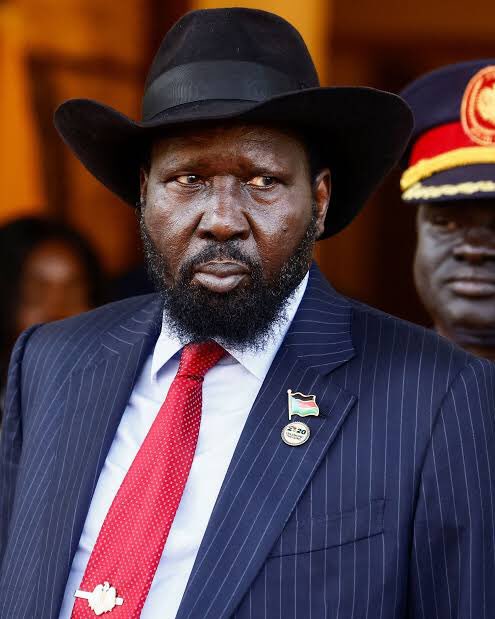 BREAKING: H.E. Salva Kiir Mayardit, President of the Republic of South Sudan is the new Chairperson of the East African Community. 

📸: Courtesy

#NBSUpdates