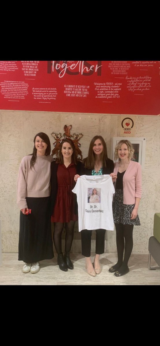 3 chapters, 2 supervisors, 1 baby 🎓👶🏻Congrats to @Clair_Comerford on the successful defence of her PhD. So proud to have supervised her alongside John Quinn. Thanks to her examiners @DrRakeshPopat and @NiamhMoran10 and funders @RCSI_StAR_MD @MyelomaIreland