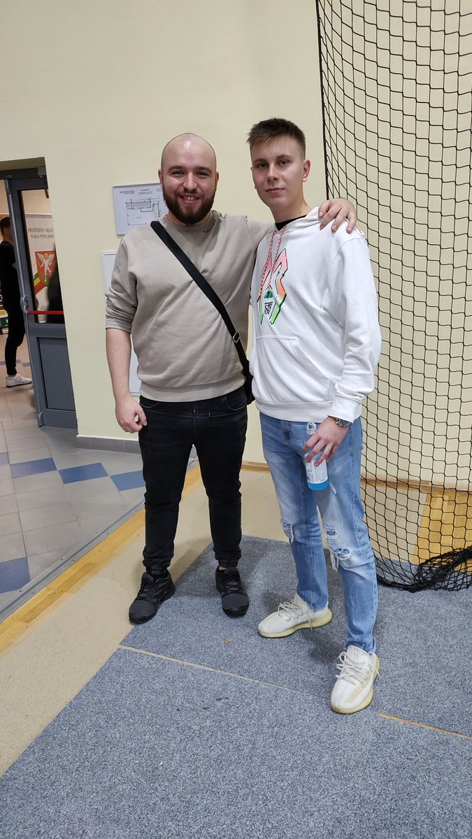 Kacper "Riven" Mitura tweet media