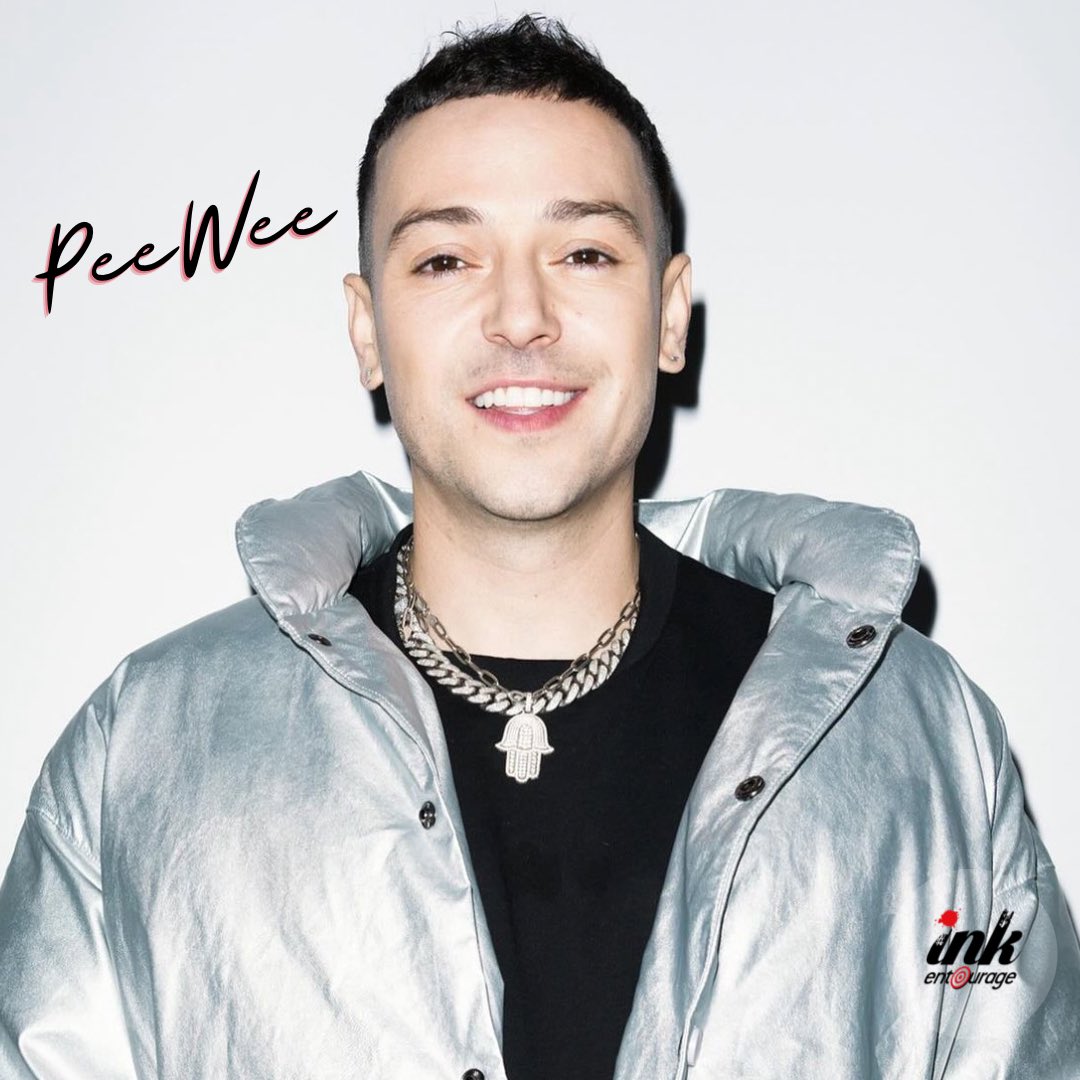 InkEntourage's tweet photo. Sigue de cerca a @peeweemusic, su gira “Hits are back” está rompiéndola en México y Latinoamérica. 👊🏼💥🙌🏼 https://t.co/oo419UWgWA