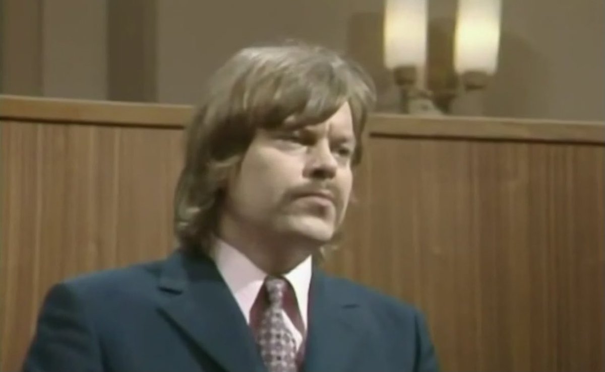 SaveRedlandLibr's tweet photo. 2:30pm TODAY on @TalkingPicsTV
From 1973, s2 Case 25 part 3 (of 3) of #CourtroomDrama #CrownCourt “Love Thy Neighbour: R. v Thornton and Thornton - Part 3” directed by #BrianParker & written by #SeanHignett
🌟#RichardWarner #DavidAshford #DorothyVernon #WarrenClarke #TonyDoyle https://t.co/J9drO9Z46T