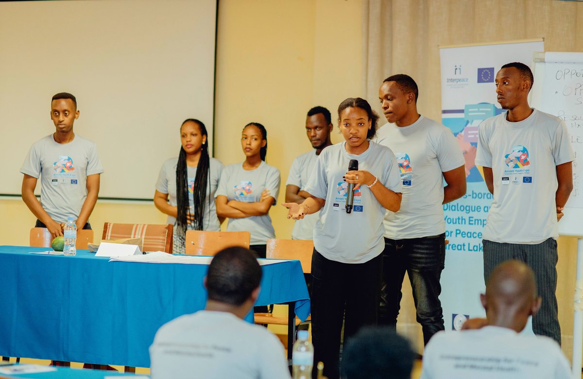 NARwanda's tweet photo. Today, an Entrepreneurship For Peacebuilding training was held for young innovators, where they learned from seasoned speakers on sustainable innovative business models, and the intersection of mental wellbeing, peace, and entrepreneurship. #EntrepreneurshipForPeace 🌍📈💰🕊️ https://t.co/xCKf7H77yX