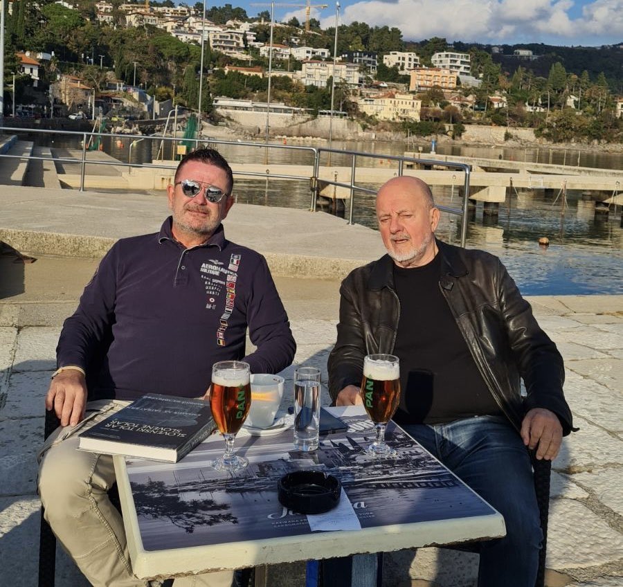 Zmago J. Plemeniti tweet media