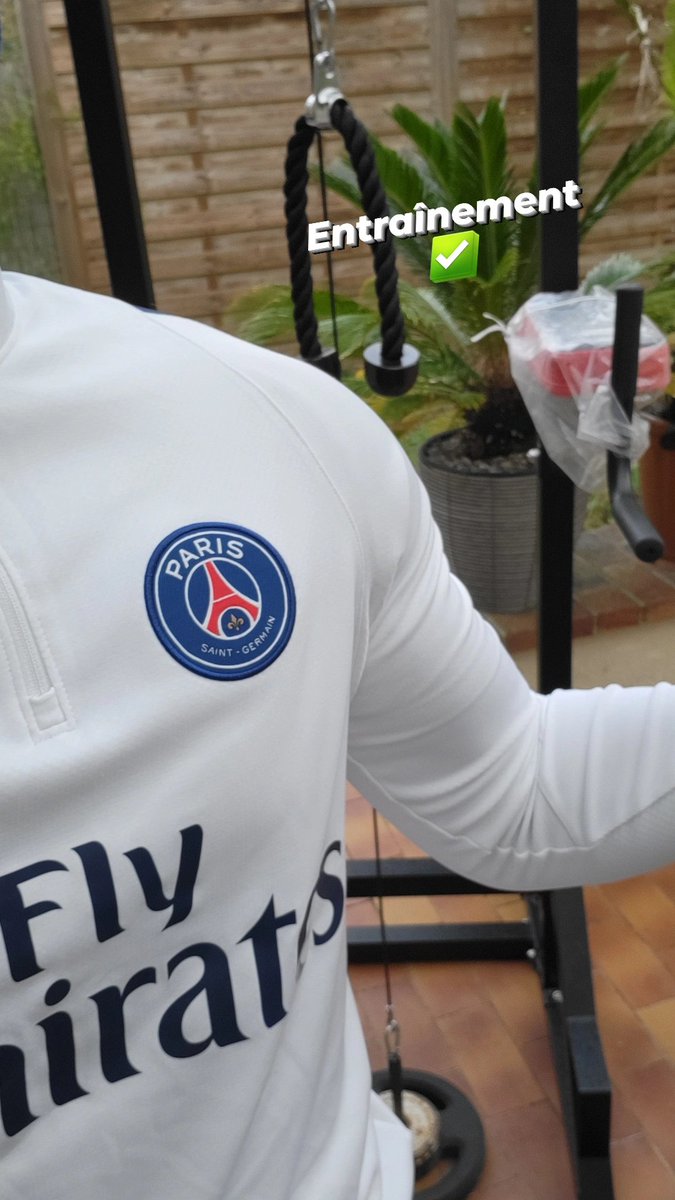 xSayz_16 Tv 📺 tweet media