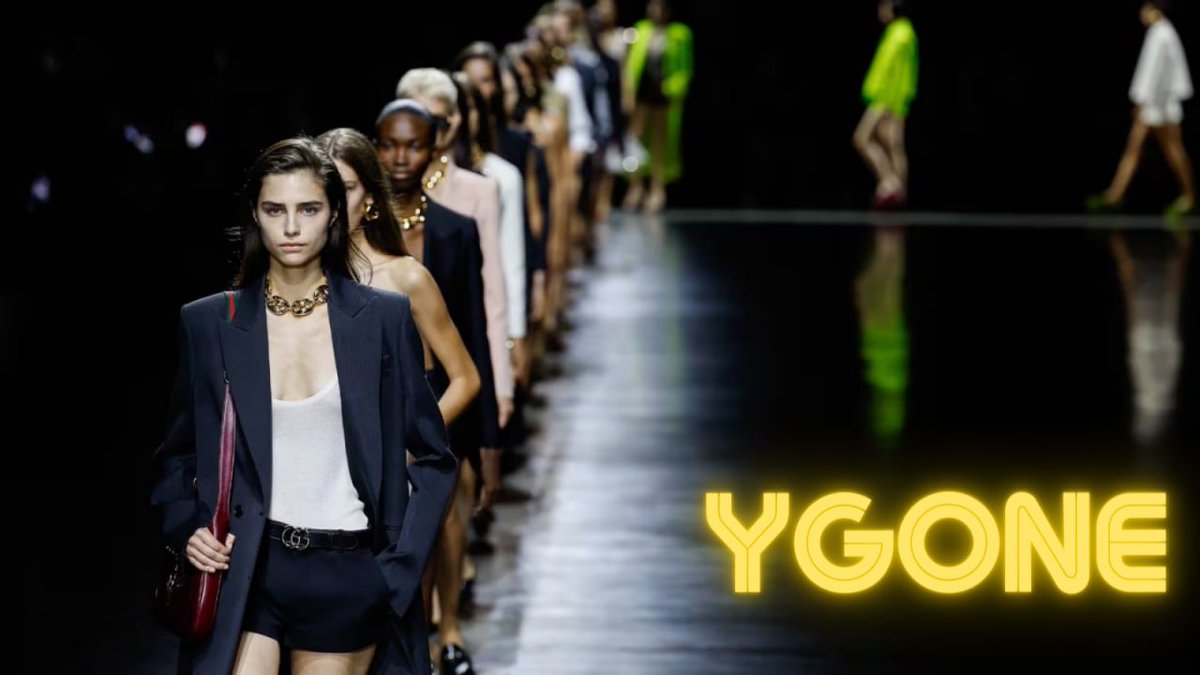YGone_01's tweet photo. 📌Shares rose 4 percent following a Milan Fashion Week outing which saw Sabato de Sarno hone the brand’s universality and upscale appeal.📈

‼️Like Sabato de Sarno, YGone is constantly evolving to offer you a wider range of opportunities.⚽️

🔘#YGone #brands #success https://t.co/YemRO62SQr
