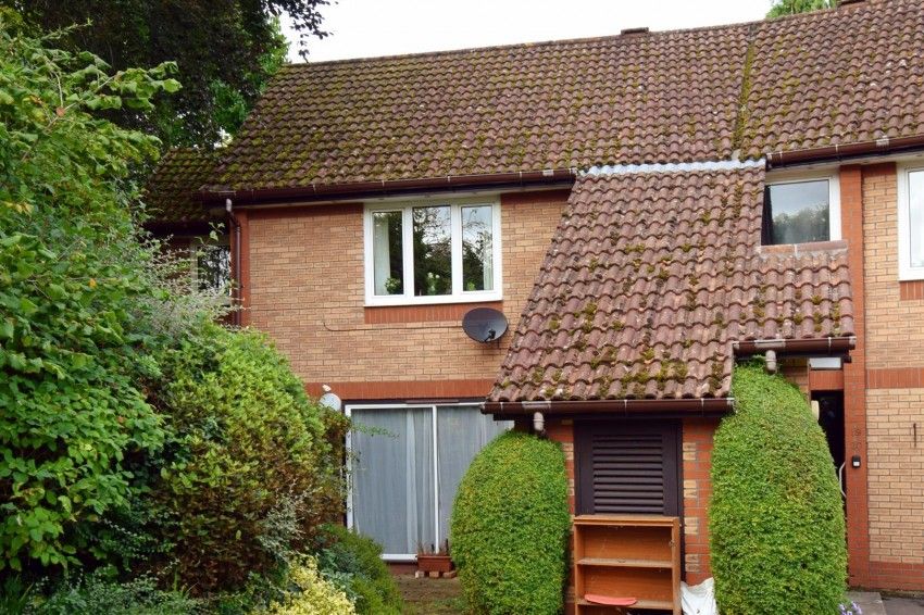 Nicholas Est Agents tweet media